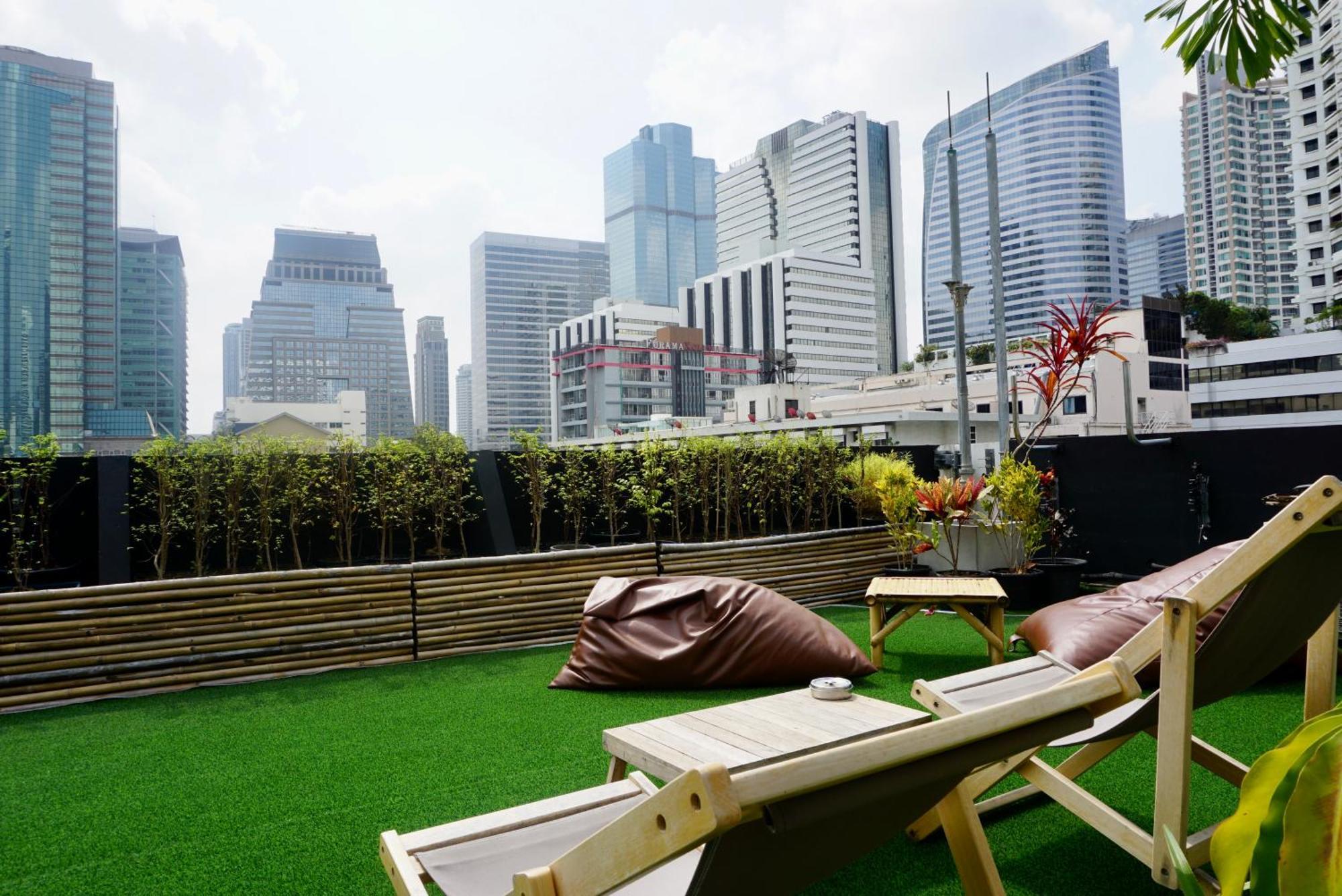 Apartment Hash With Unique Chill Design At Silom Soi 3 *